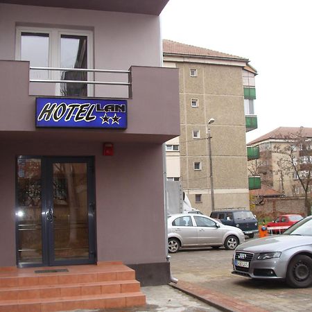 Hostel Lan Oradea Luaran gambar