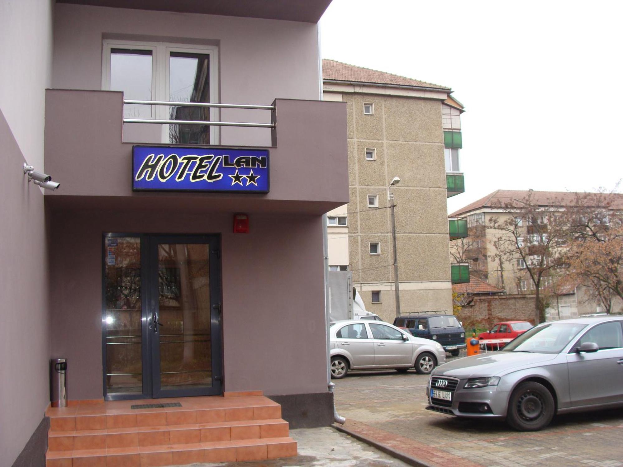 Hostel Lan Oradea Luaran gambar