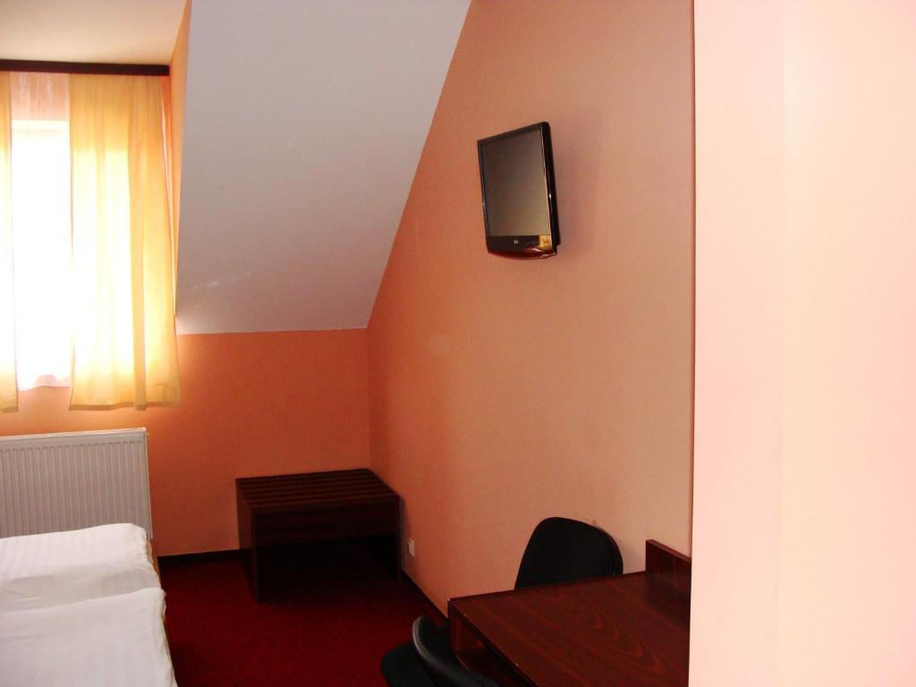 Hostel Lan Oradea Bilik gambar