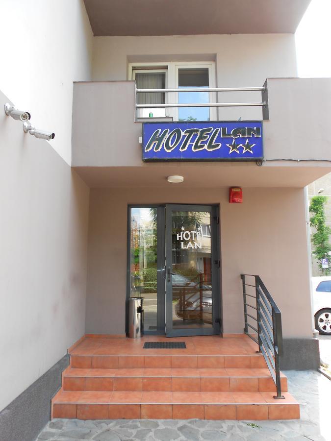 Hostel Lan Oradea Luaran gambar