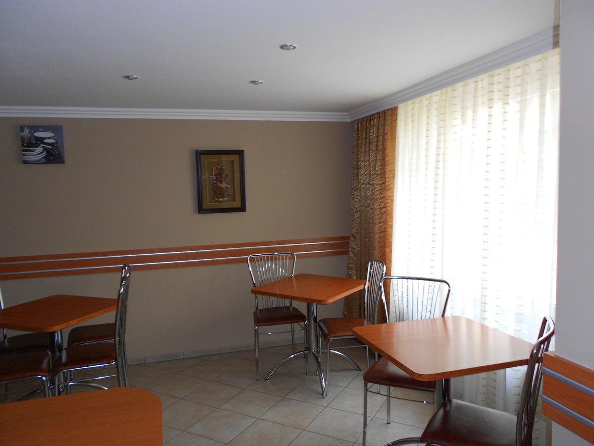 Hostel Lan Oradea Luaran gambar