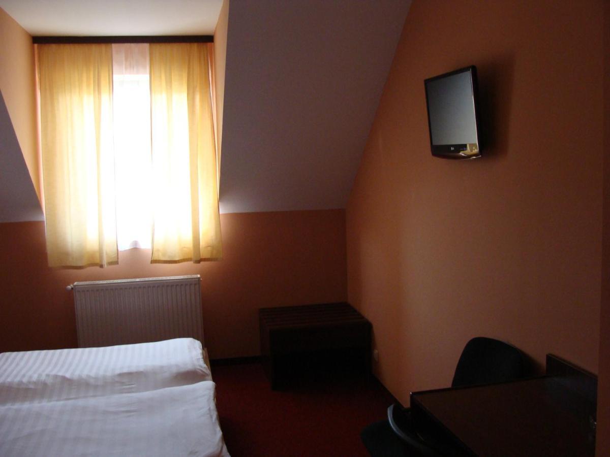 Hostel Lan Oradea Bilik gambar